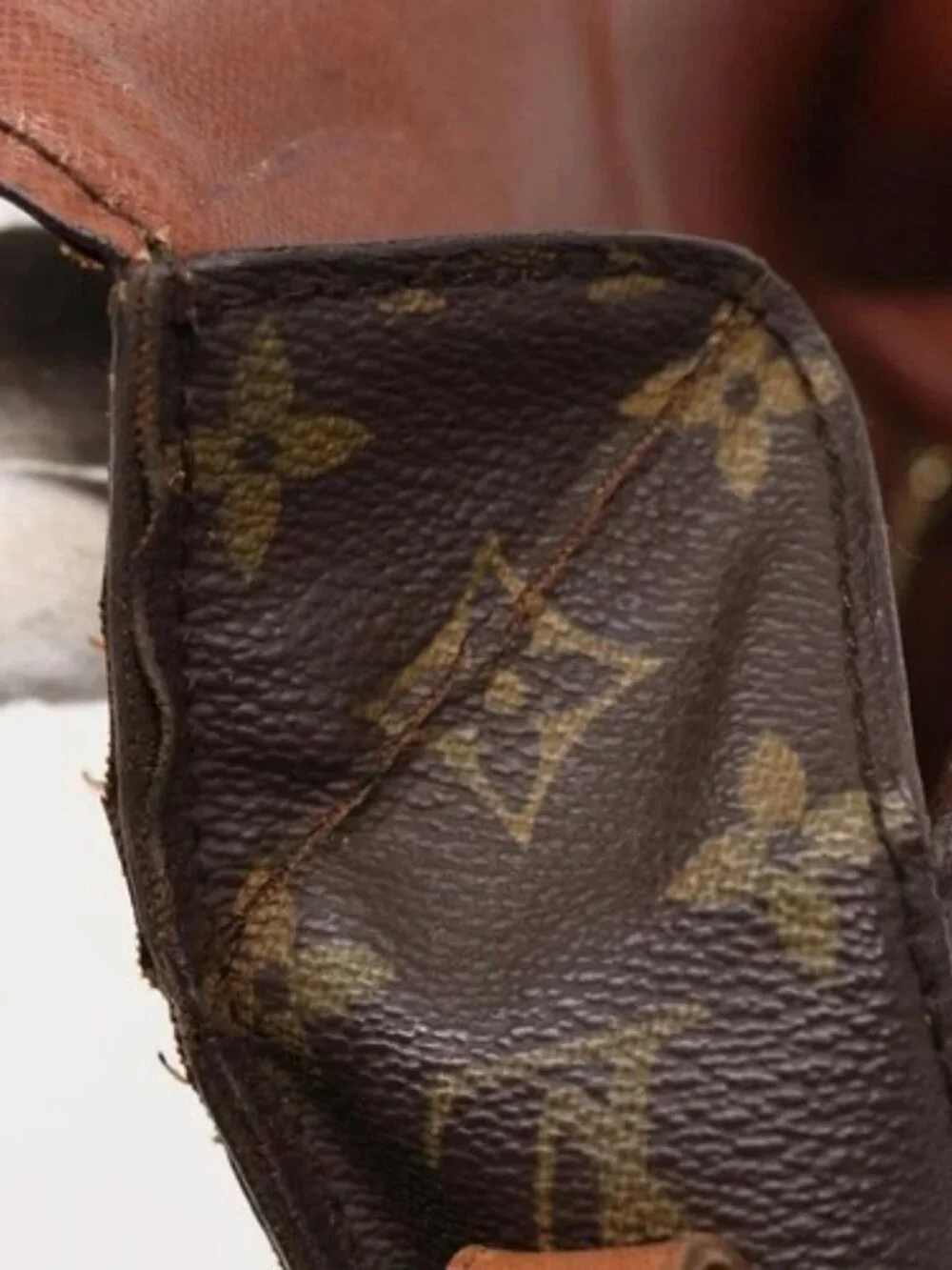 LOUIS VUITTON Monogram Saint Cloud GM Shoulder Bag M51242 LV Auth 82497 - Picture 8 of 16